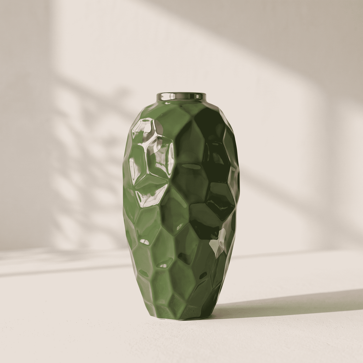 AVELLO Jade™Vase