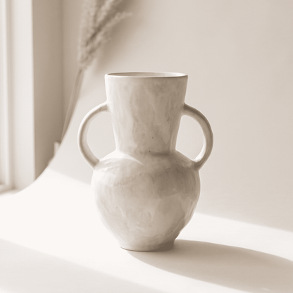 Avello Forma™ Ceramic Vase