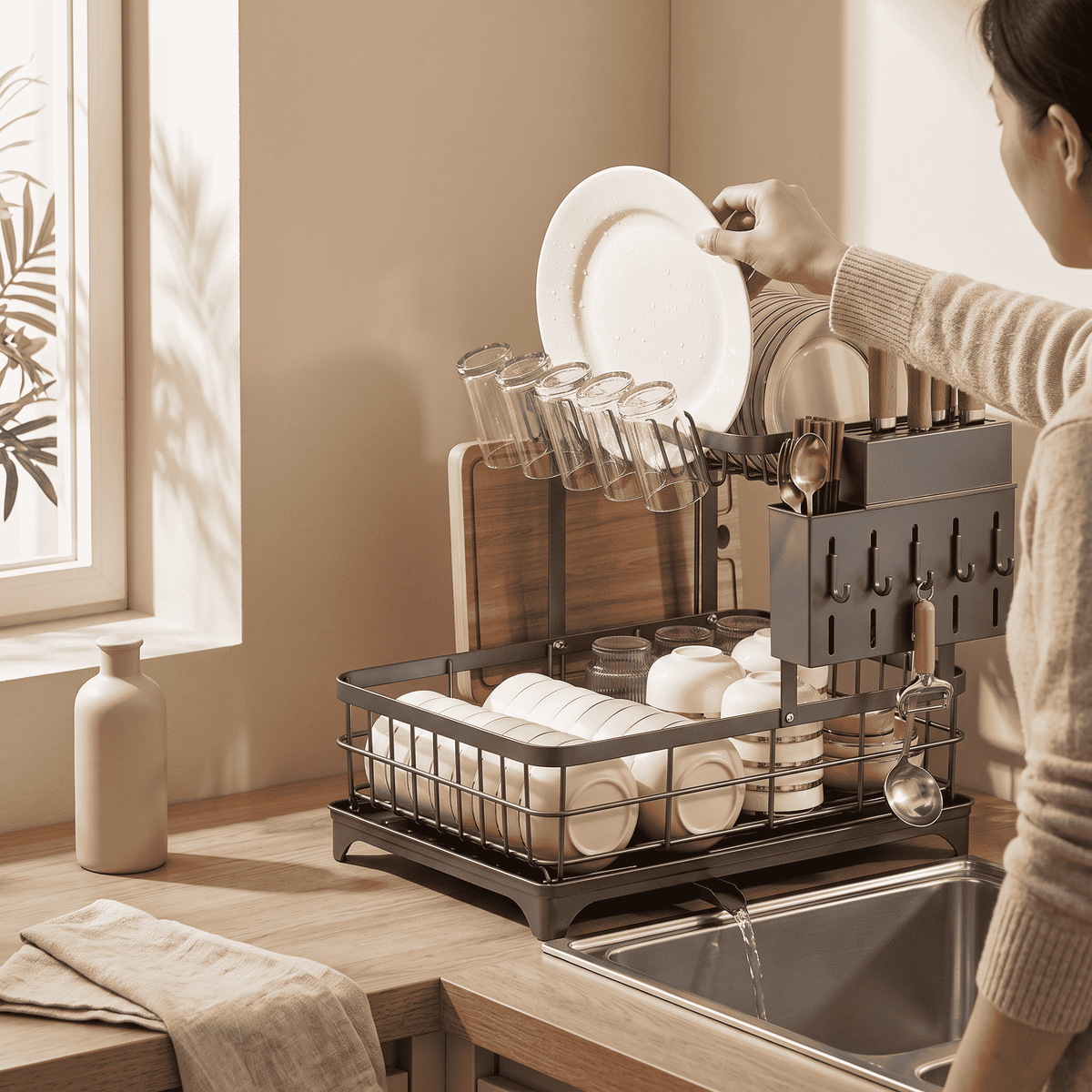 AVELLO™ FlowDrain Dish Organizer