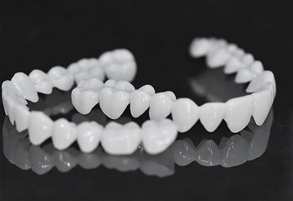 Cosmetic Snap-On Tooth Cover