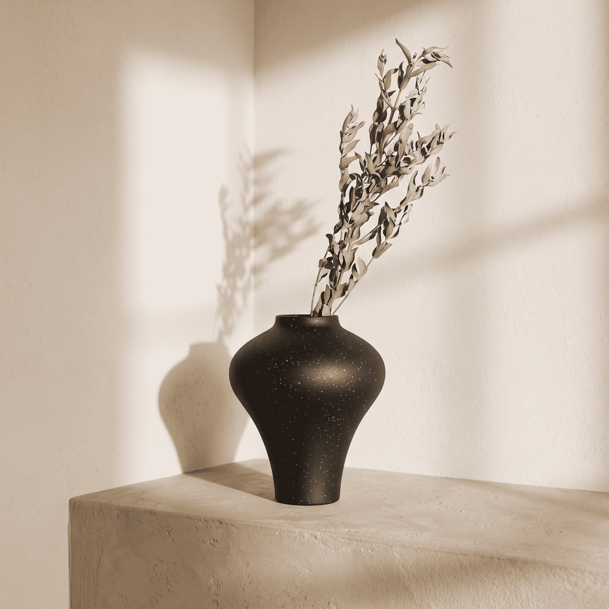 Avello Muse Botanica ™ Ceramic Vase