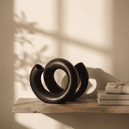 Avello Muse™ Ceramic Vase